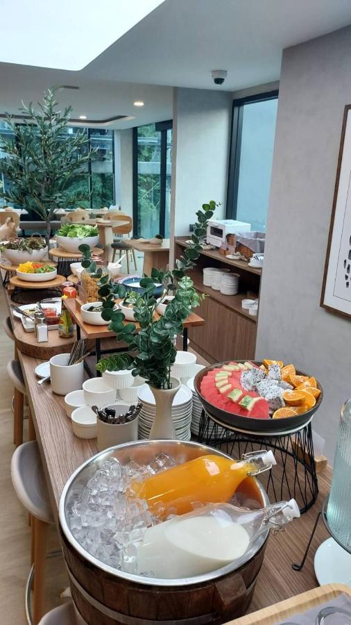Wellness Stay & Hotel Sukhumvit 107 Бангкок Екстер'єр фото